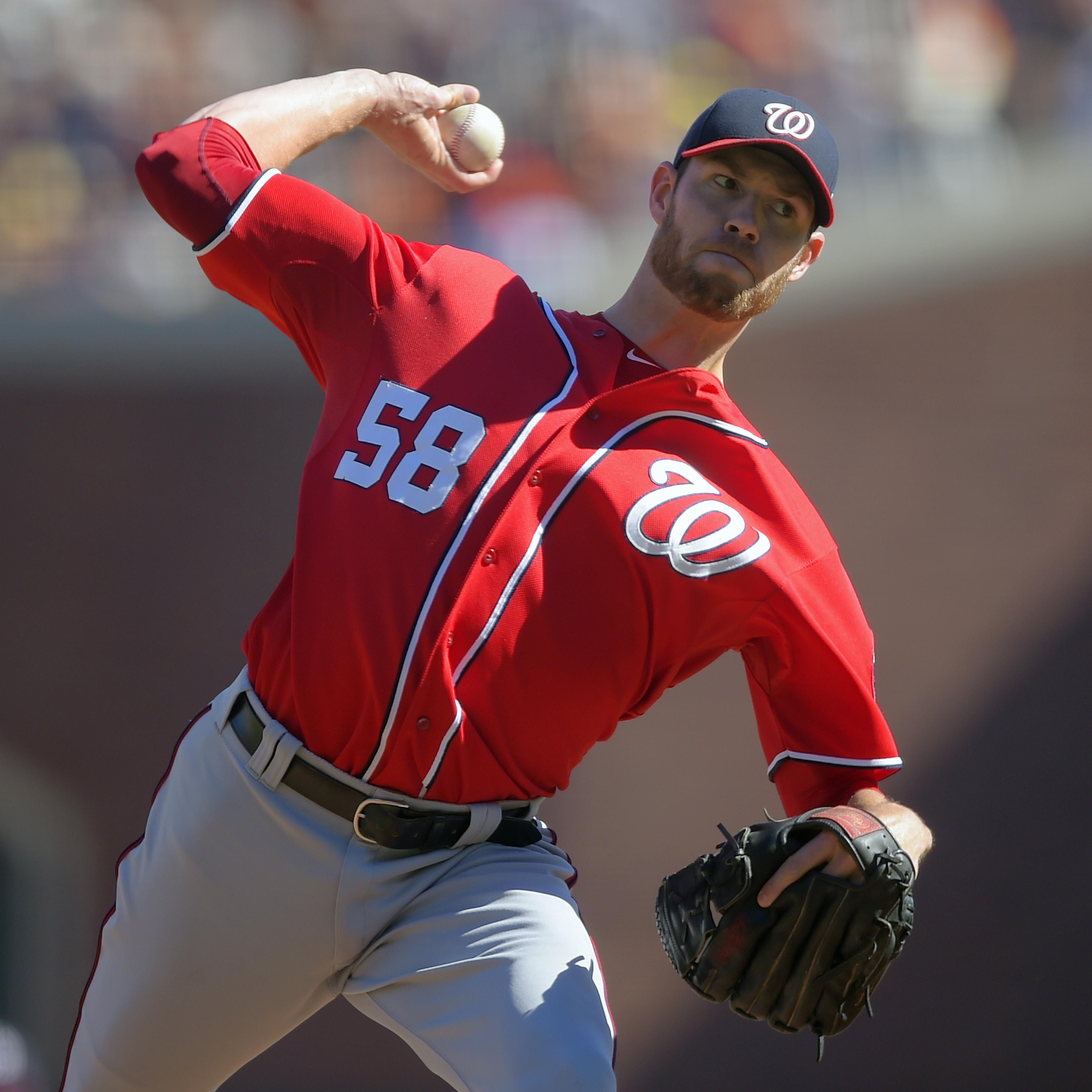 the Washington Nationals Nationals play the San Francisco Giants in the 3rd playoff game