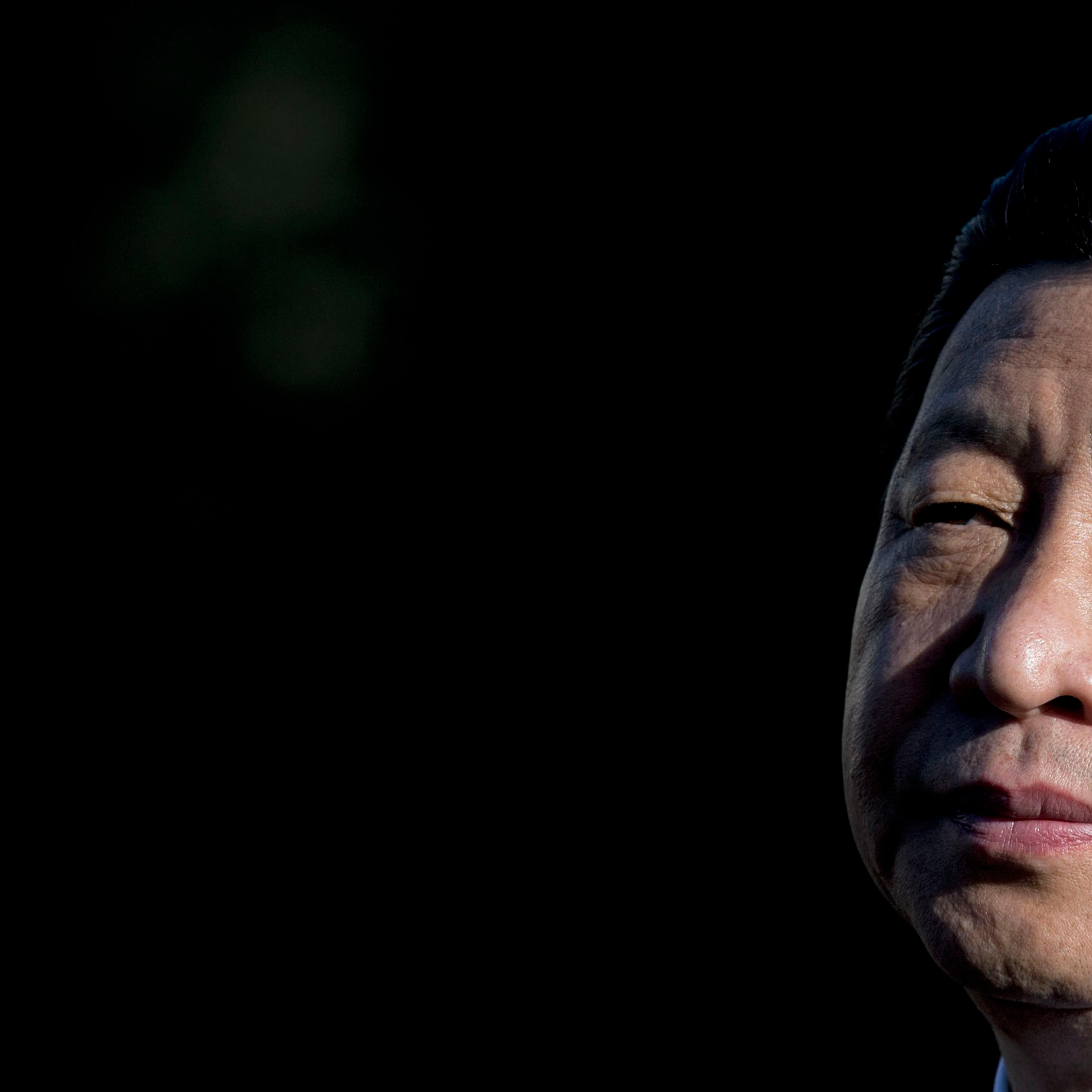 China's President Xi Jinping arrive at San Martin square to pay homage to Argentina's national hero General Jose de San Martin in Buenos Aires, Argentina, Saturday, July 19, 2014. (AP Photo/Natacha Pisarenko)