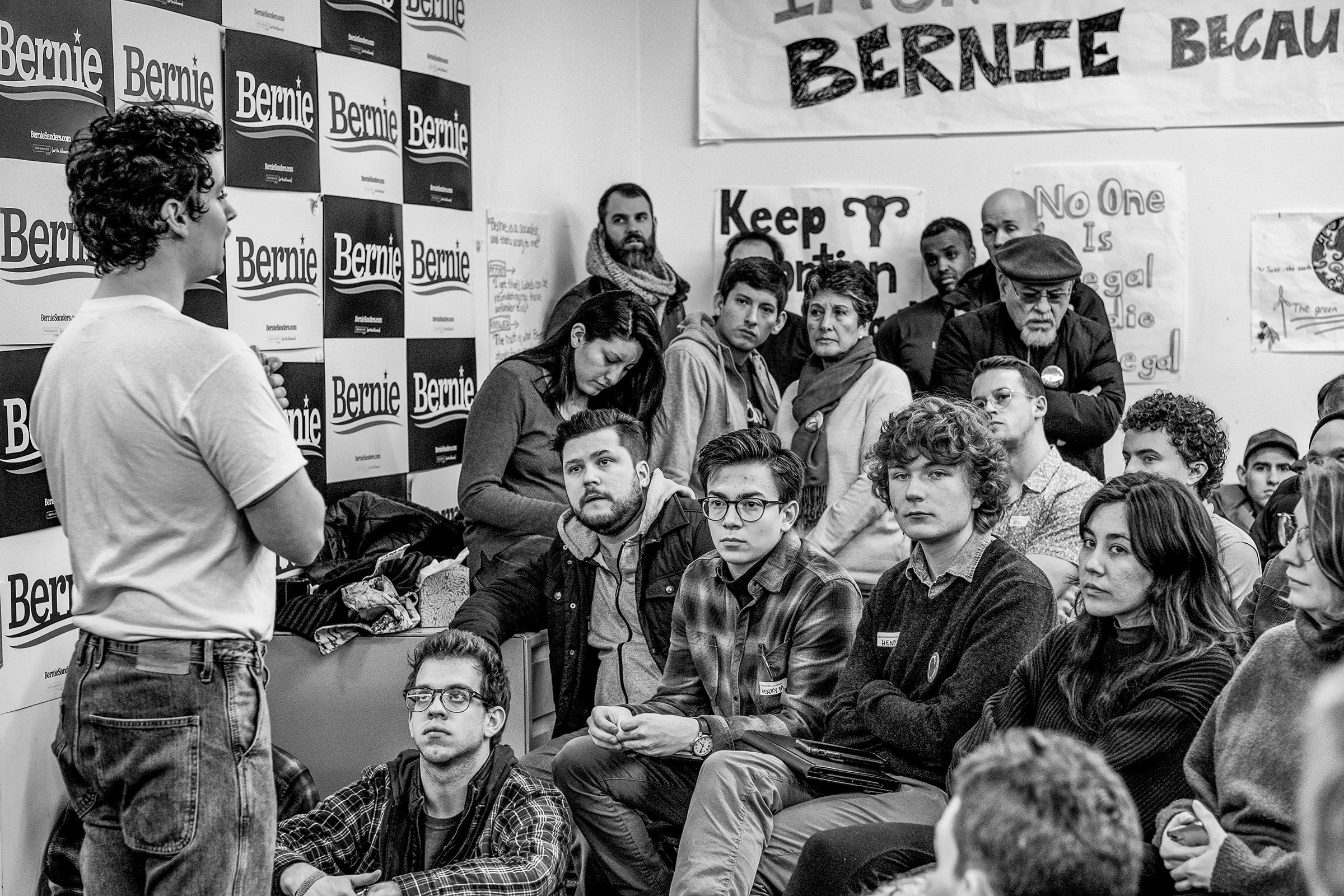 Des Moines Canvass Launch with Rep. Ilhan OmarBernie 2020 Des Moines Field Office423 SW 8th St, Ste 423, Des Moines, IA 50309Bernie supporters and canvassers getting a tutorial on how to canvass.