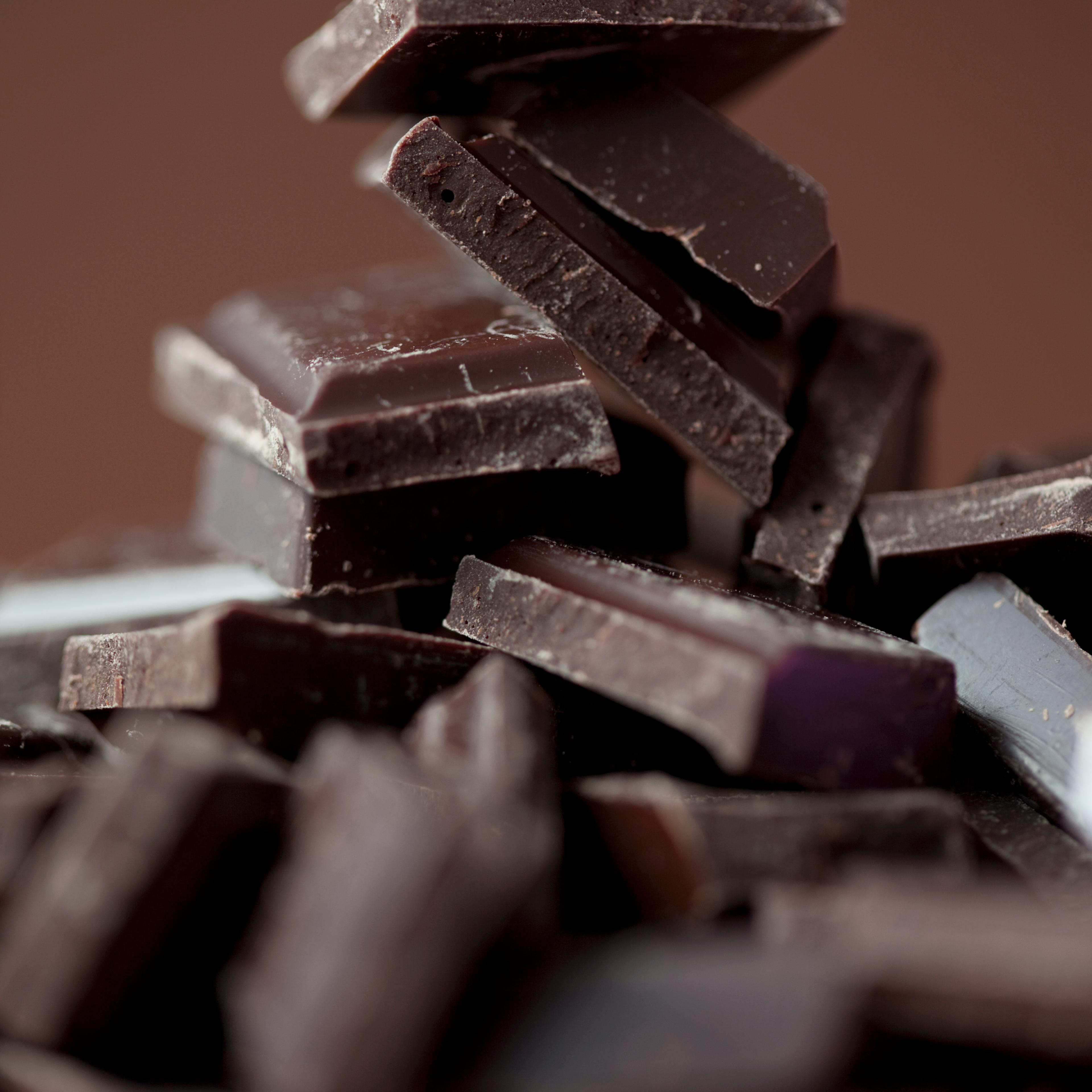 dark-chocolate-stack